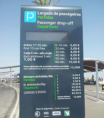 Kiss & Fly stopping area - departures