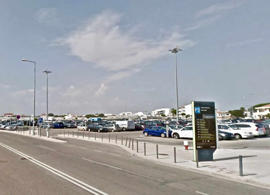 Parámetros Archivo champán Parking at Faro Airport