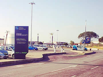 Park P4 - car hire